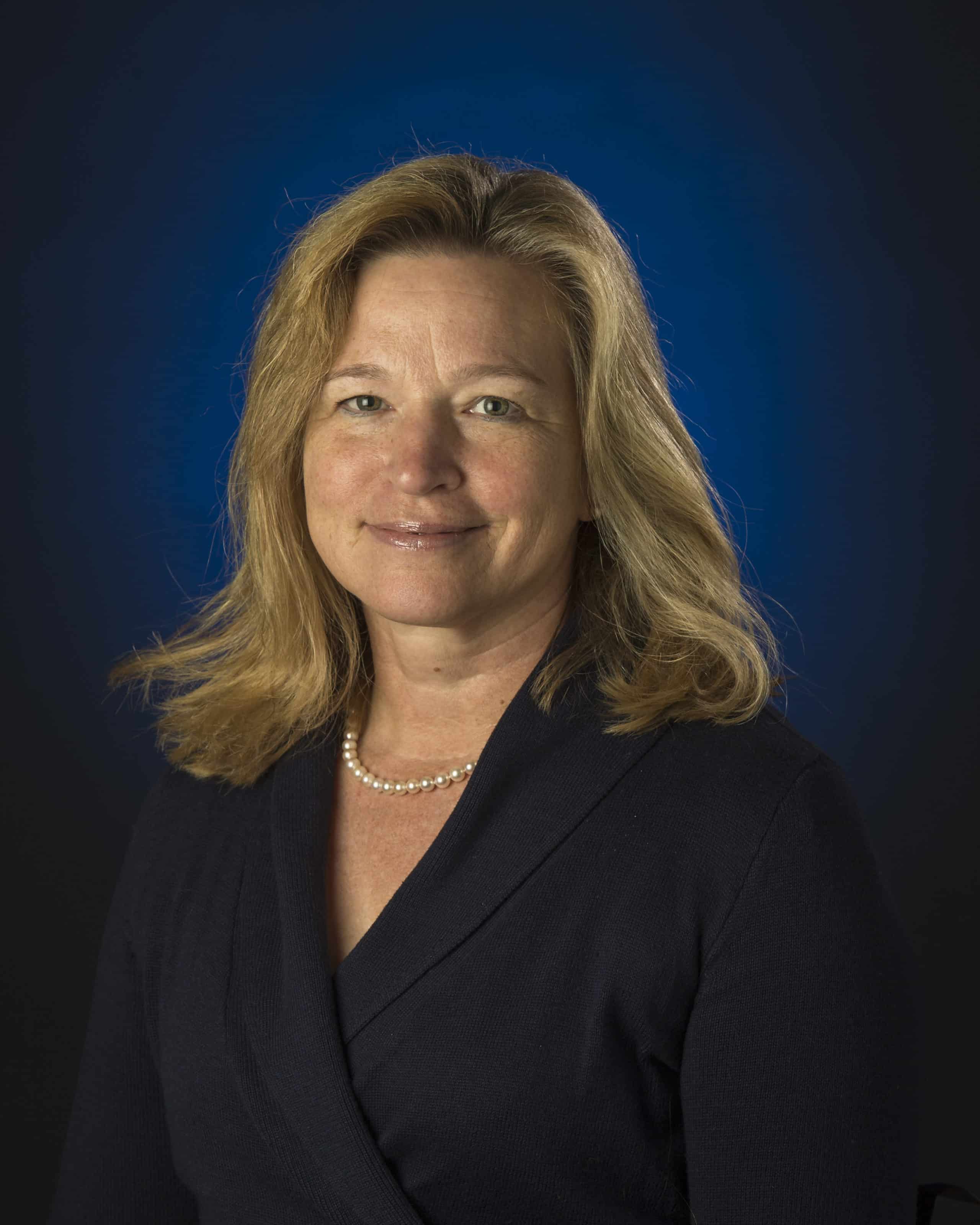 DR. Ellen Stofan